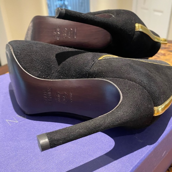 Stuart Weitzman Booties! Excellent condition!!! - Picture 5 of 6